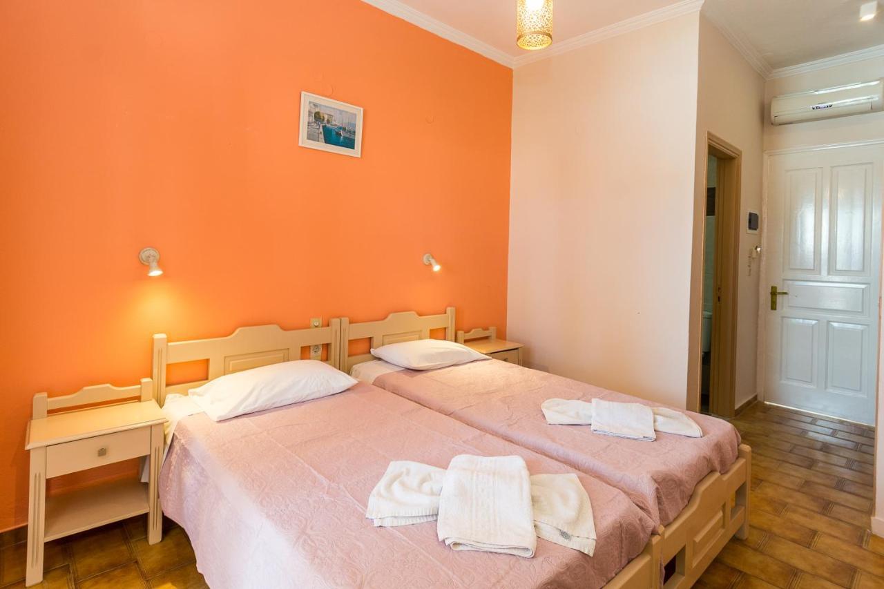 Pythari Apartments Laganas Bagian luar foto